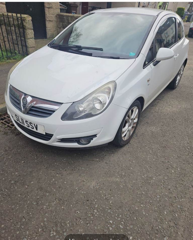 Vauxhall CORSA 2011