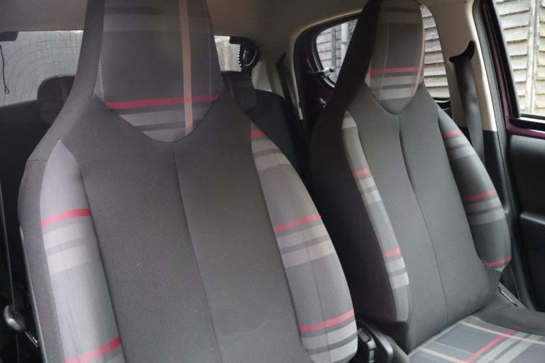 2015 Peugeot 108 1.2 VTi Allure 5dr HATCHBACK Petrol Manual