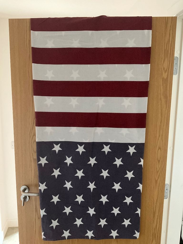 FREE TO COLLECT SINGLE USA DUVET COVER AND PILLOWCASE