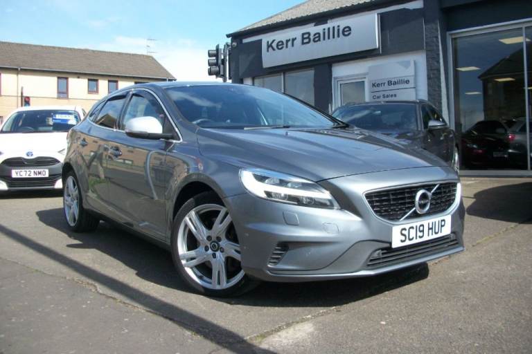  Volvo V40 2.0 R-DESIGN EDITION D2 AUTO Diesel