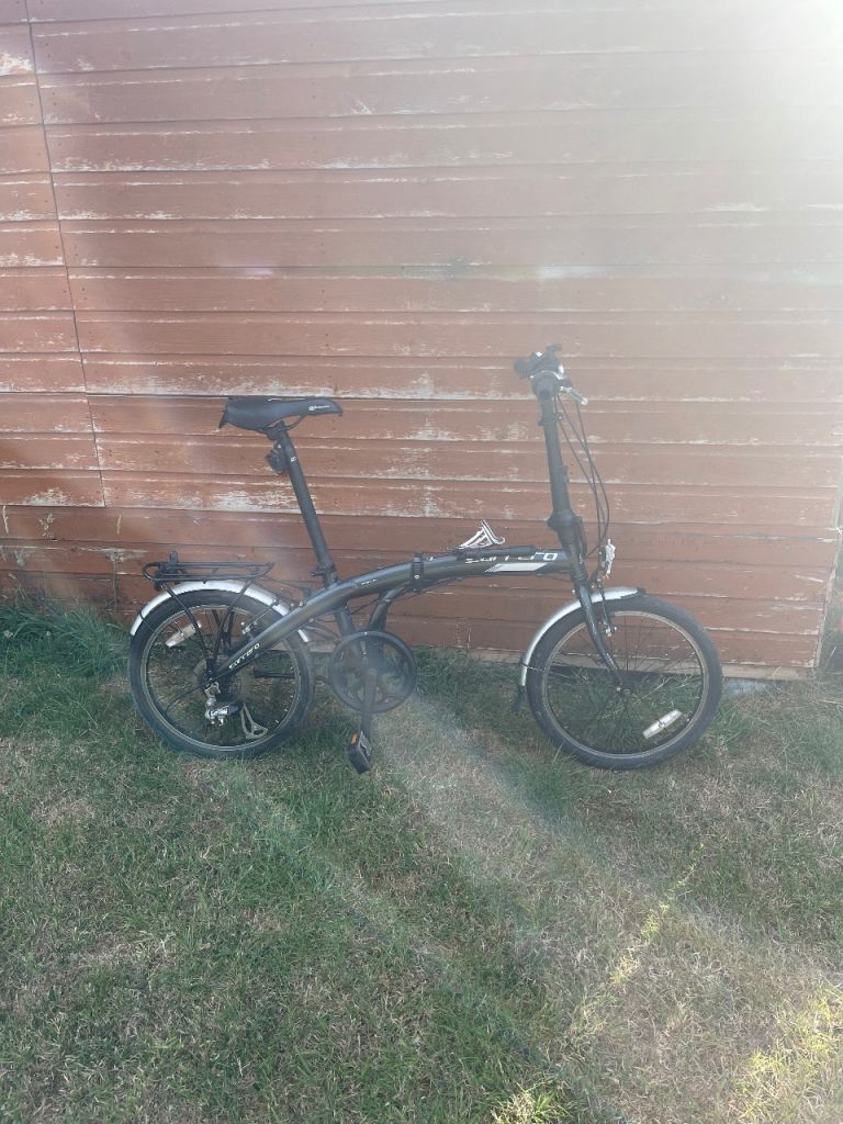 Carrera Intercity Black Folding Bike - Good Condition, Ready to Ride
