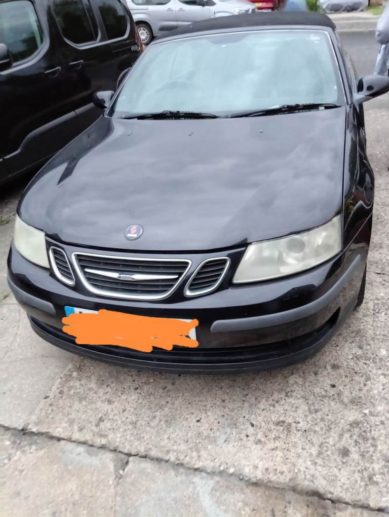 Breaking 2006 saab 93 convertable 