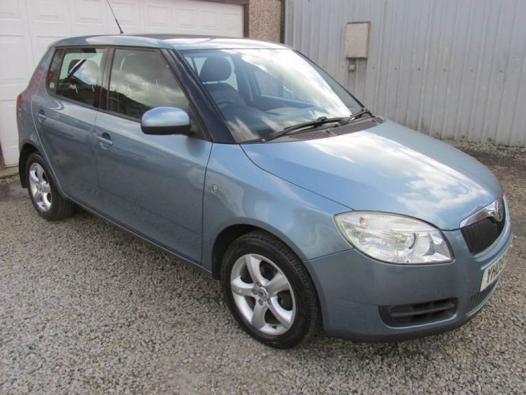  Skoda Fabia 1.6 16V 2 5dr Tiptronic  LOW MILES - FSH  Petrol