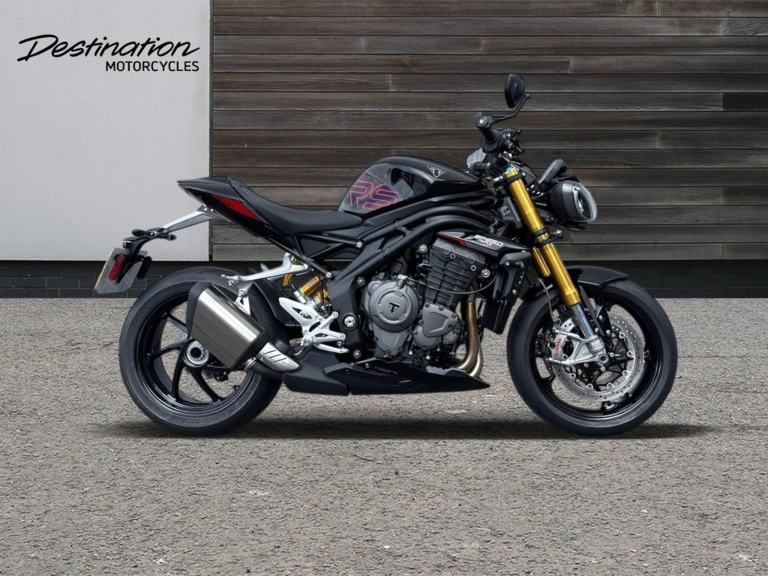 2025 Triumph Speed Triple 1200 RS STANDARD COLOUR Petrol black 6 Speed