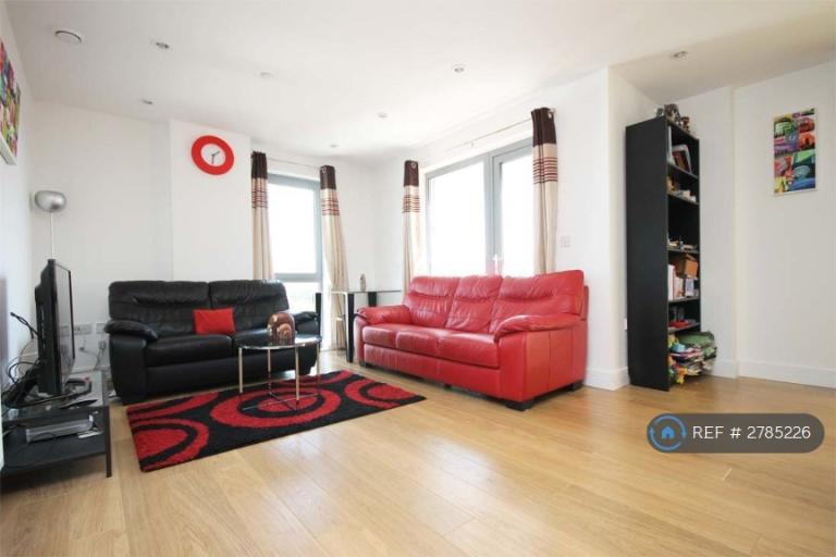 2 bedroom flat in Luxury With Gym And Concierge, London, E1 (2 bed) (#2785226)