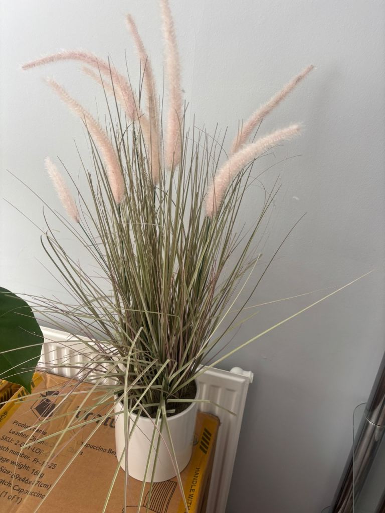 Home decor arrangement 