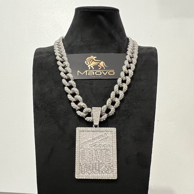Cuban Link LIVE YOURS Pendant Chain – 50.8cm Silvery Iced Out