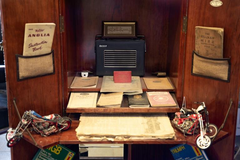  Land Rover Defender 110 3.0 D300 MHEV X-Dynamic HSE Auto 4WD Euro 6 (s/s) 5dr Diesel Automatic