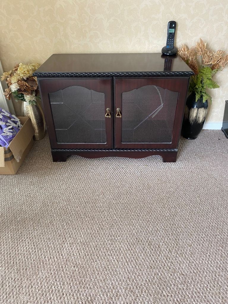 Tv cabinet