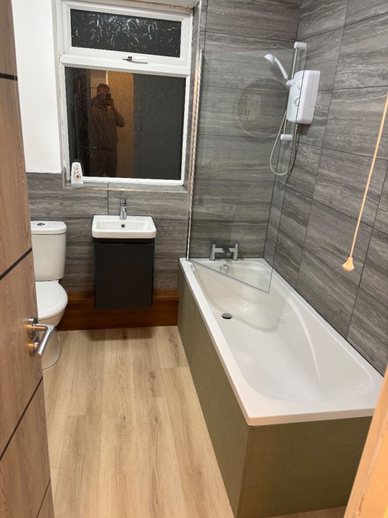 Swinton - 4 bedroom house to rent