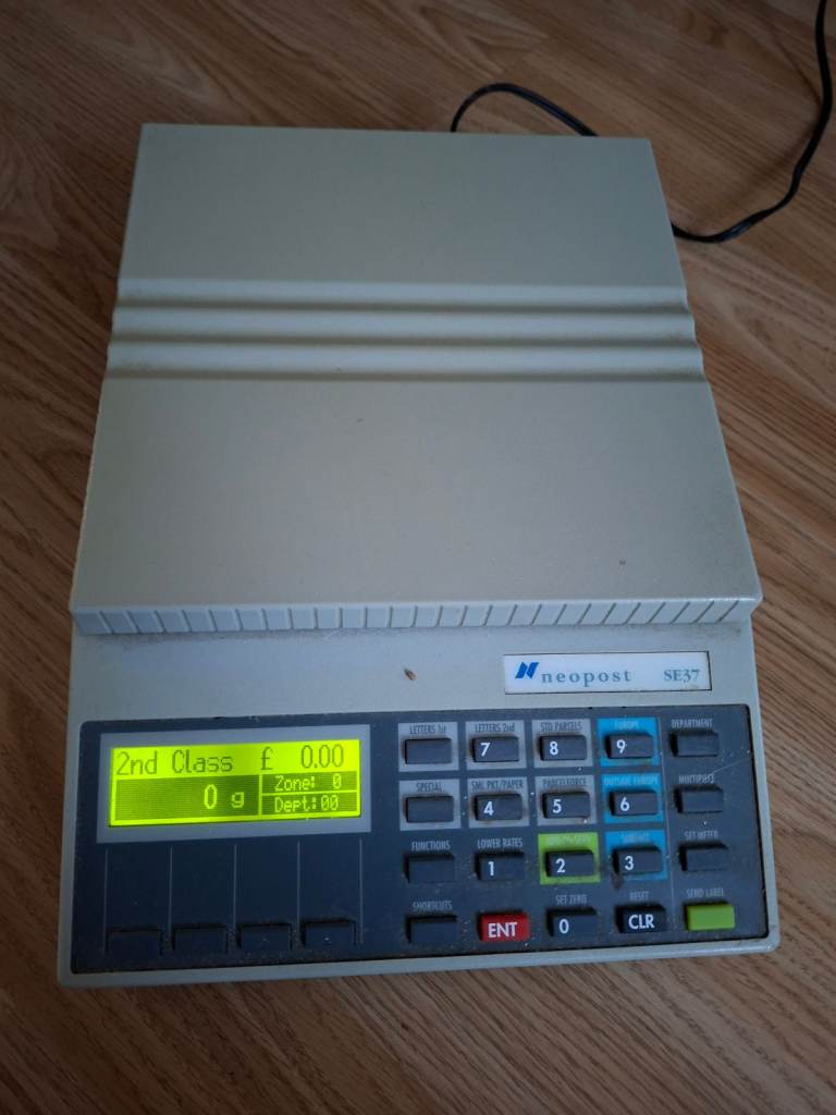 Neopost SE37 Digital Postal Scale – Good Condition