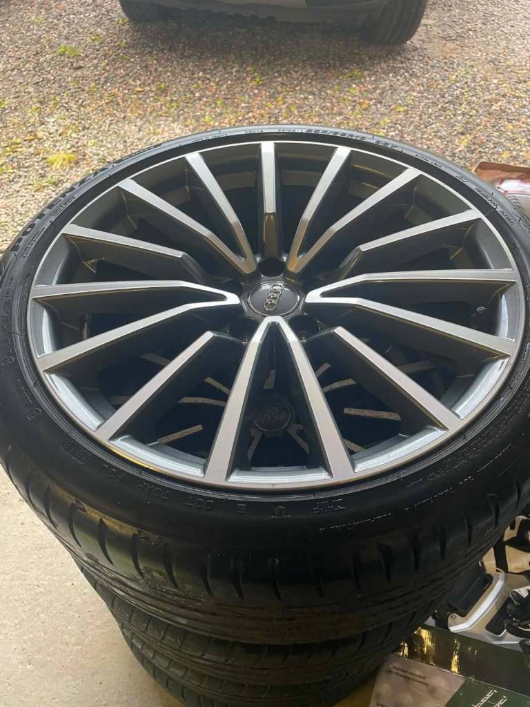 AUDI 19" ALLOYS
