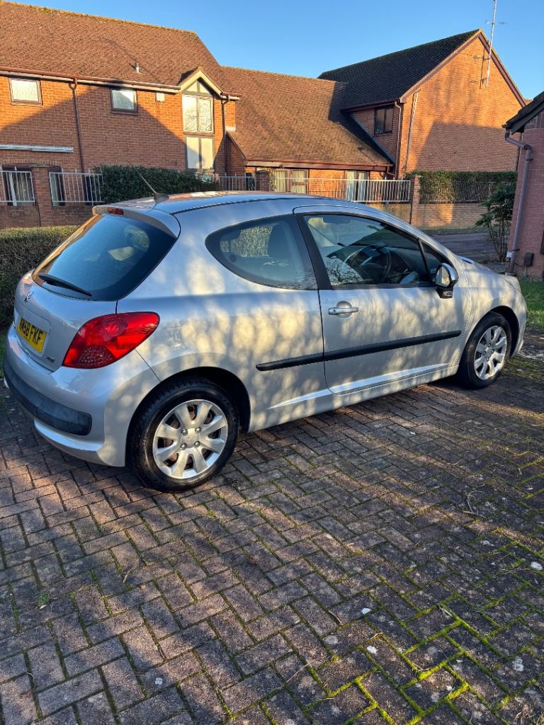 Peugeot 207 S HDi 1.4 Diesel 