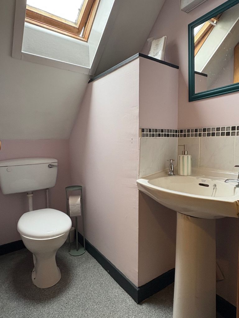 2 BR 2 Floor Apt for rent