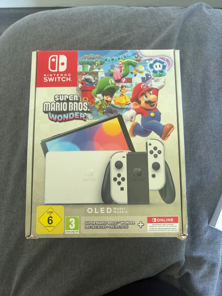 Nintendo Switch OLED