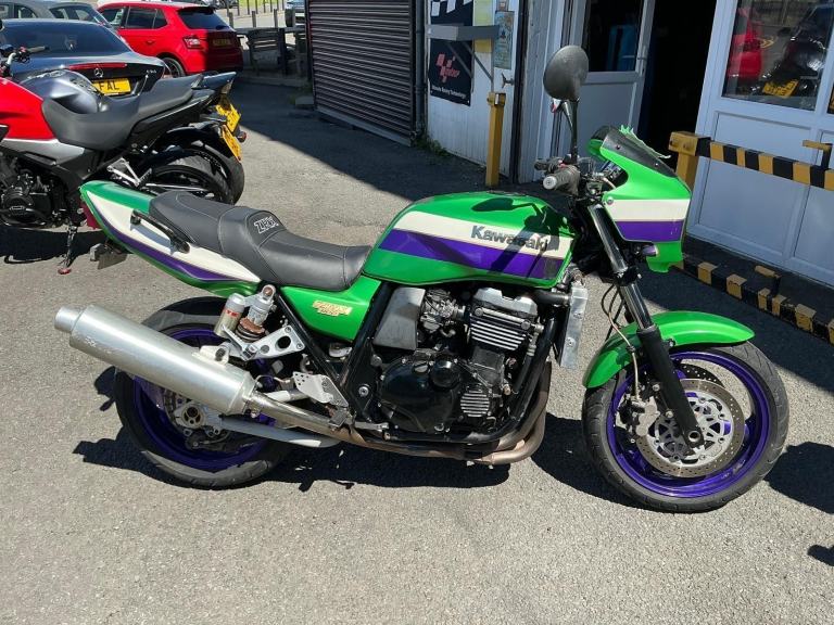 Kawasaki ZRx 1100