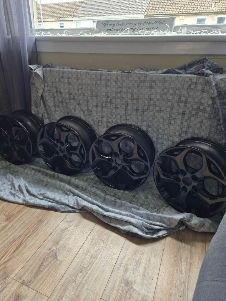 Ford focus ST alloy wheels