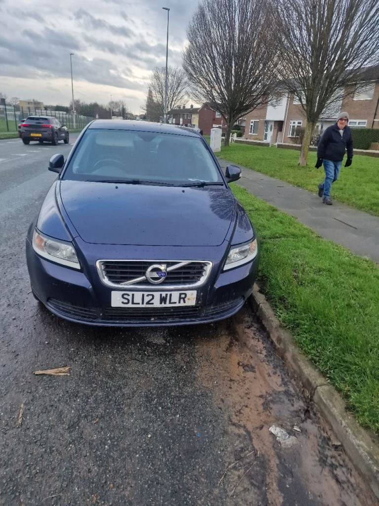 Volvo, S40, Saloon, 2012, Manual, 1560 (cc), 4 doors