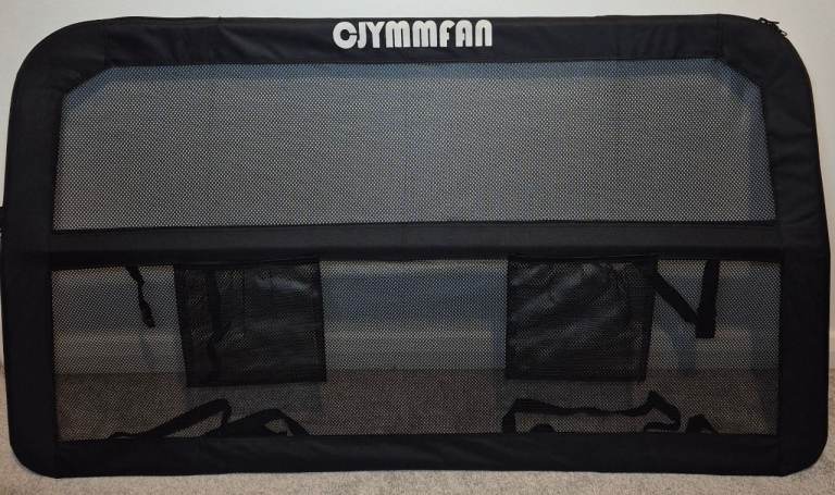 Dog car guard/barrier 