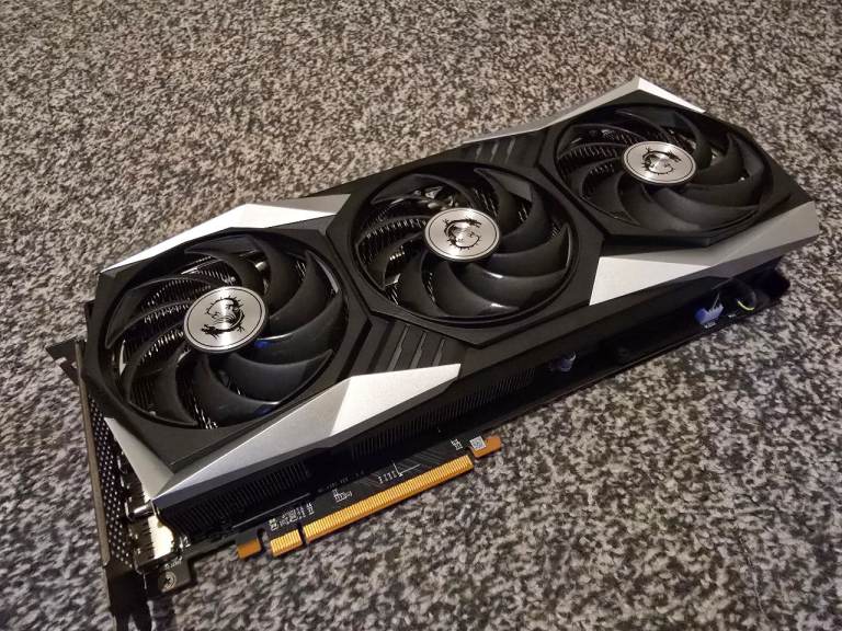 Radeon RX 6900 XT GAMING X TRIO 16G