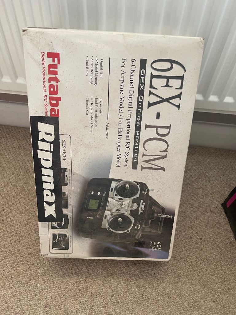 Futaba 6EX-PCM RC System with IRVINE Tutor 40 Airplane Model