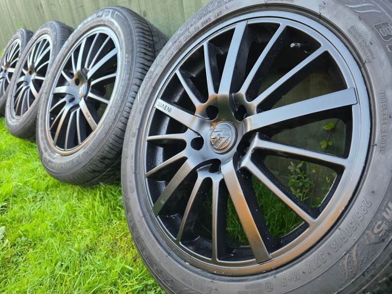 18" ALLOY WHEELS VW T5 T6 lighter van PCD 5x120 in perfect condition and good tyres