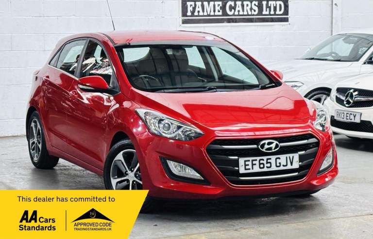 Hyundai i30 1.6 CRDi Blue Drive SE Nav DCT Euro 6 (s/s) 5dr Diesel Automatic
