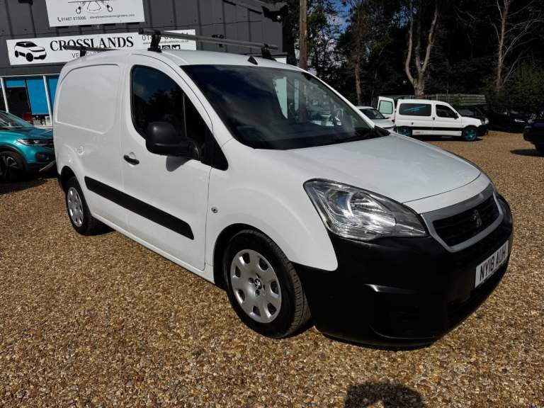 2018 Peugeot Partner 850 1.6 BlueHDi 100 Professional Van [non SS] PANEL VAN Diesel Manual