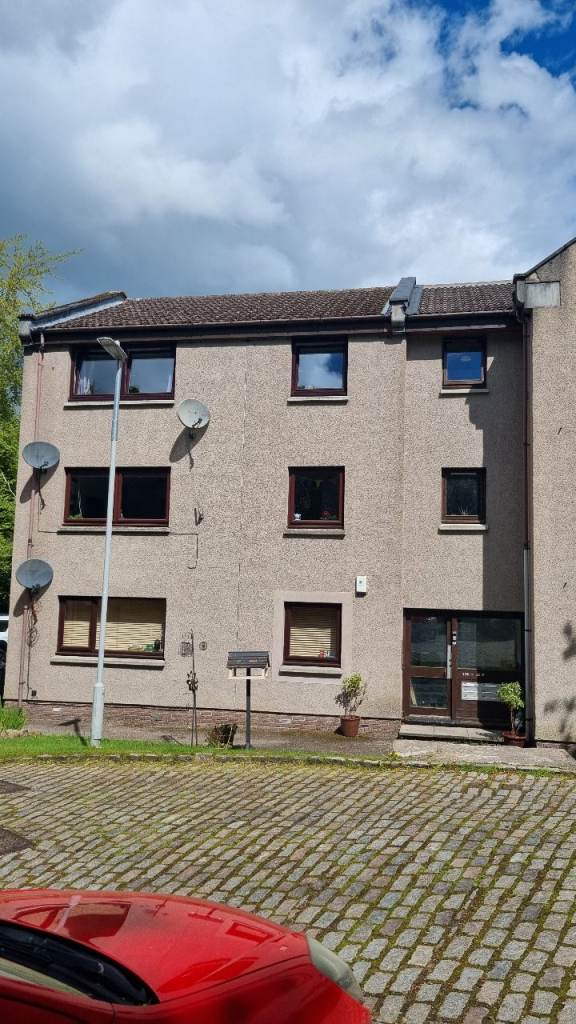 Flat to rent Mill Court AB24 2UN 