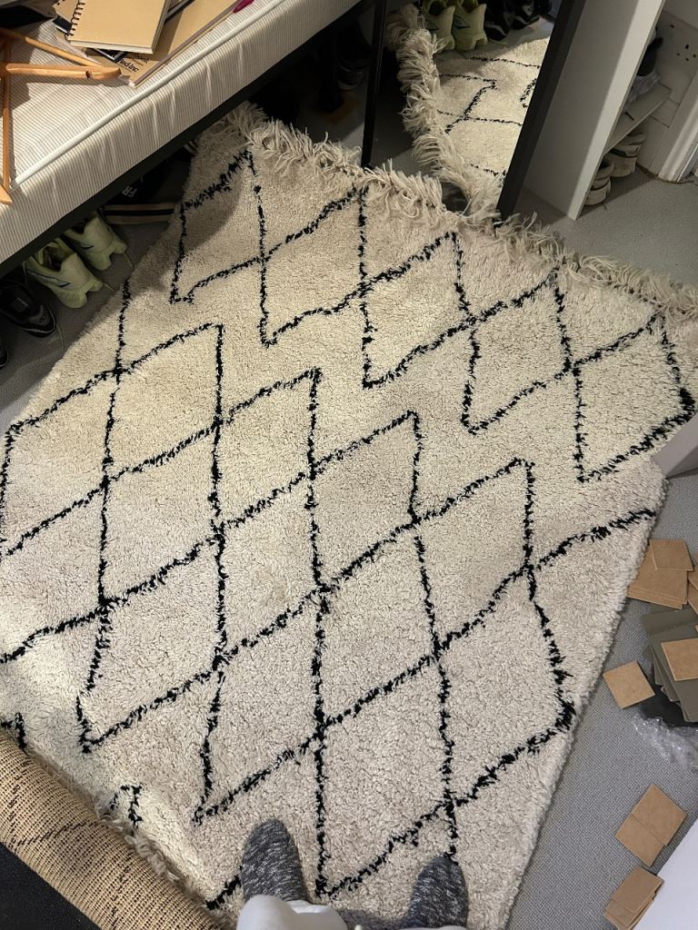 FREE Boho style Dunelm rug medium size rug