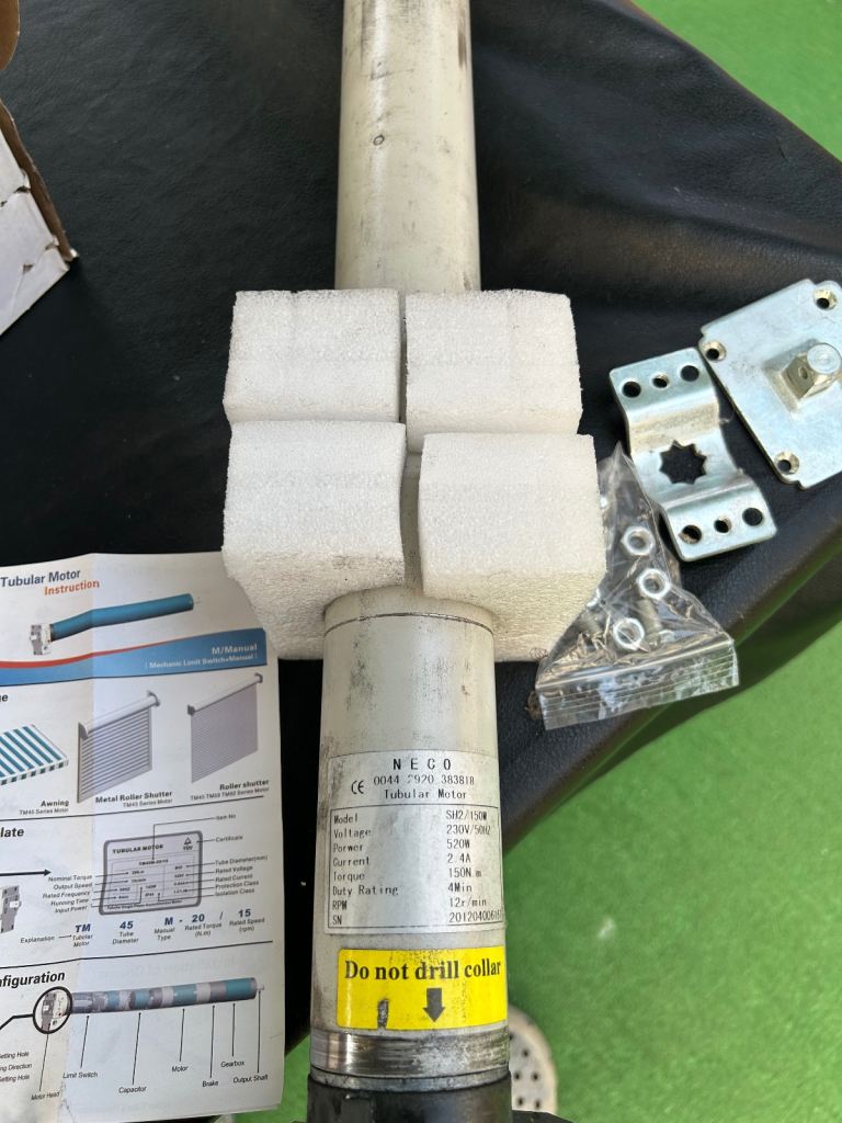 Roll up garage door motor 