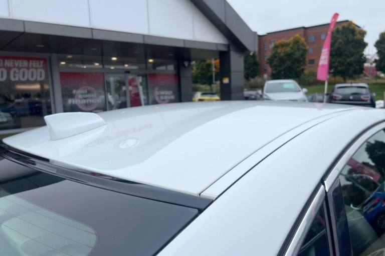 2018 Jaguar XF 2.0d Prestige Saloon 4dr Diesel Auto Euro 6 (s/s) (180 ps) Rear Parking Aid Saloon...