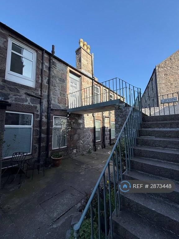1 bedroom flat in Hawthorn Terrace, Aberdeen, AB24 (1 bed) (#2873448)