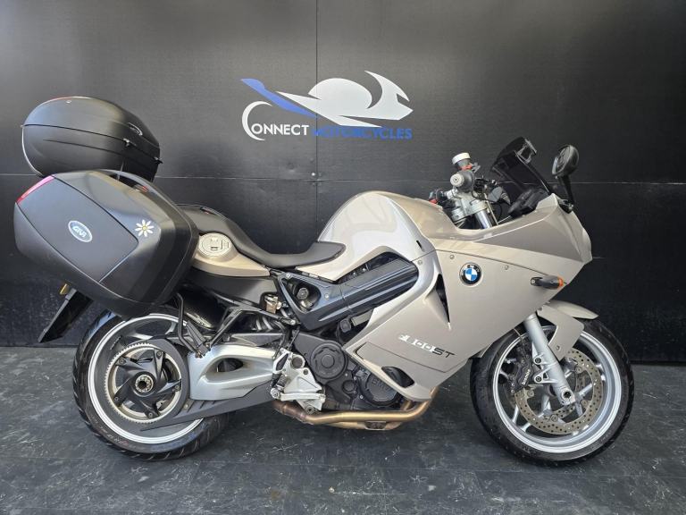 BMW F 800 ST 2011 1 OWNER FROM NEW HPI CLEAR 