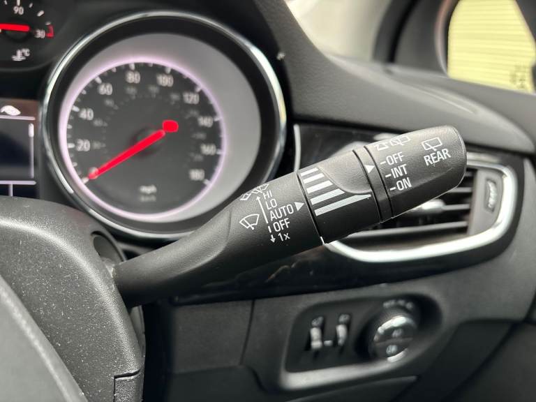 2021 Vauxhall Astra Astra Griffin EDN 1.2 T 5sr Hatchback Petrol Manual