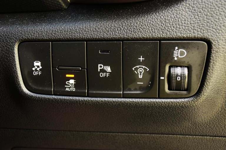 2022 Hyundai KONA 100kW SE Connect 39kWh 5dr Auto HATCHBACK ELECTRIC Automatic