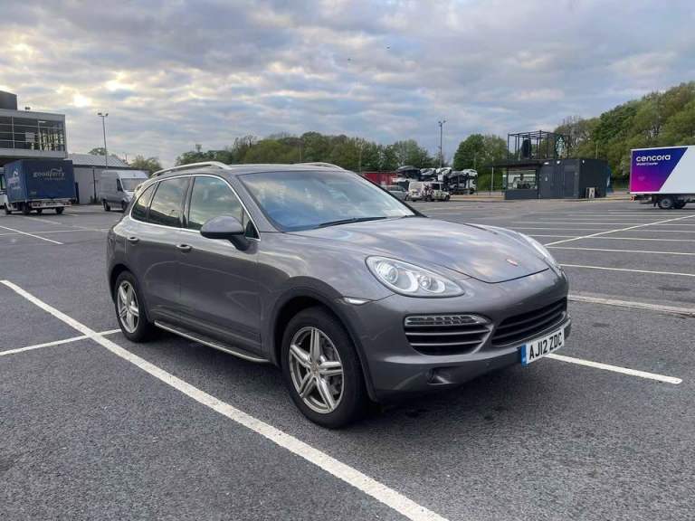  PORSCHE CAYENNE 3.0 V6 DIESEL TIPTRONIC AUTO | 2012 | LUXURY SUV 2012 + CHEAP