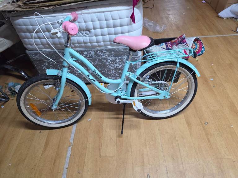 VVERVE Kids Bike – Light Blue, Good Condition