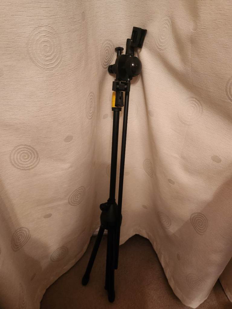 Fender Guitar, acoustic, electric 