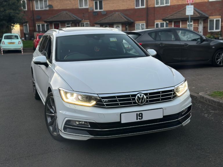 2019 Volkswagen Passat R Line 1.5 TSI AUTO DSG