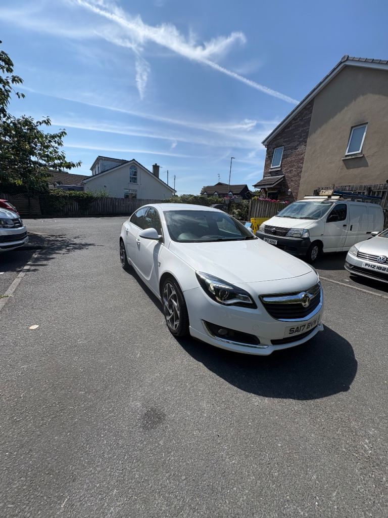 Vauxhall, INSIGNIA, Hatchback, 2017, Manual, 1598 (cc), 5 doors