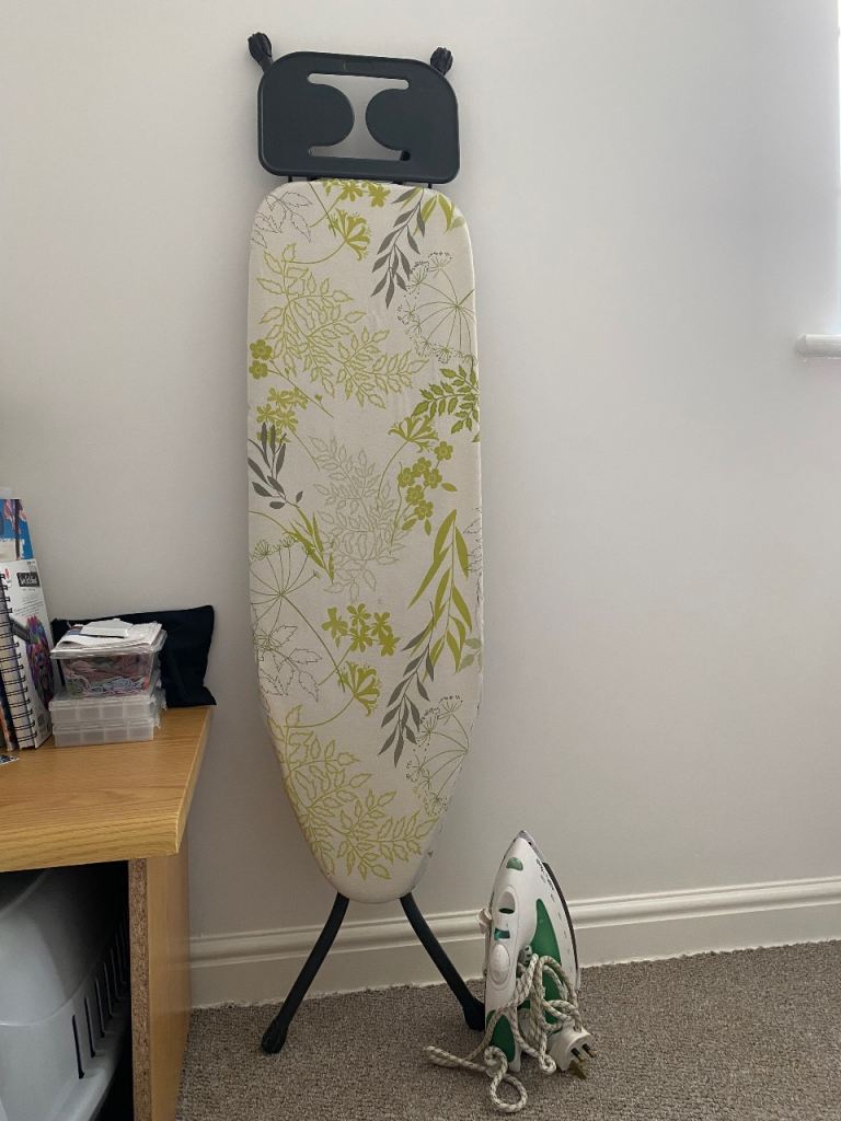 Iron & Ironing Board