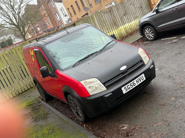 Ford connect YEARS MOT