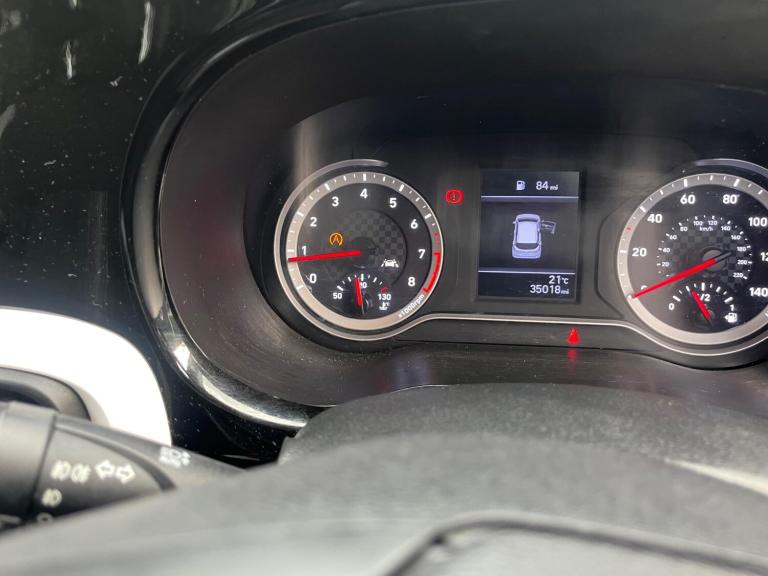 2022 Hyundai i10 1.0 Premium Euro 6 (s/s) 5dr HATCHBACK Petrol Manual