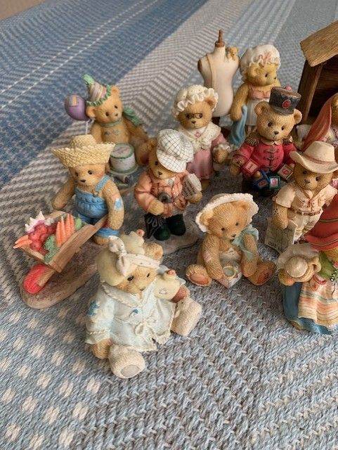 Collection of Cherished Teddies | in Wickford, Essex | Gumtree