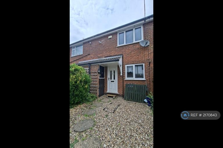 2 bedroom house in Rectory Court, Nottingham, NG2 (2 bed) (#2170843)