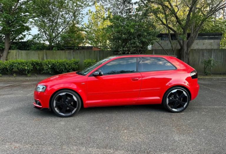 Audi, A3, Hatchback, 2011, Manual, 1197 (cc), 3 doors