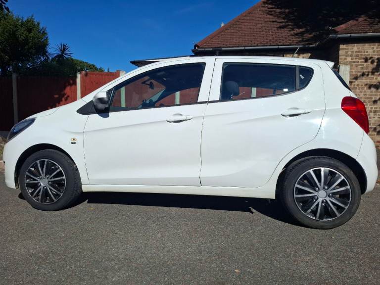 Vauxhall, VIVA, Hatchback, 2016, Manual, 999 (cc), 5 doors