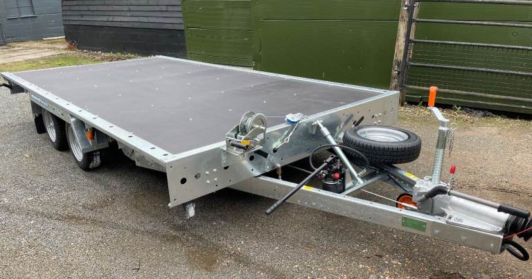 Flat Bed / Car Transporter Twin Axle Tilt Trailer 14' x 7'3 - Woodford FBT 070