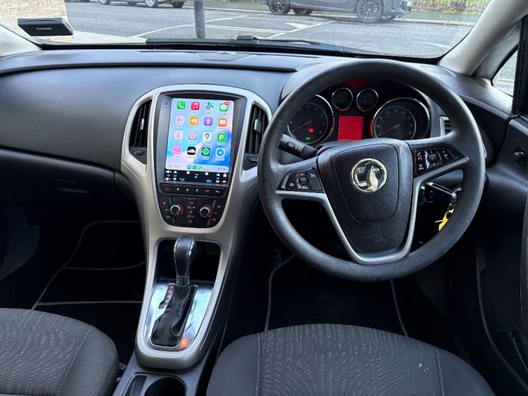 Vauxhall, ASTRA, AUTOMATIC, 2010, 1 Year MOT